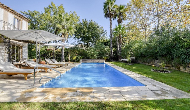 Charming Villa in a guarded estate, beautiful private pool