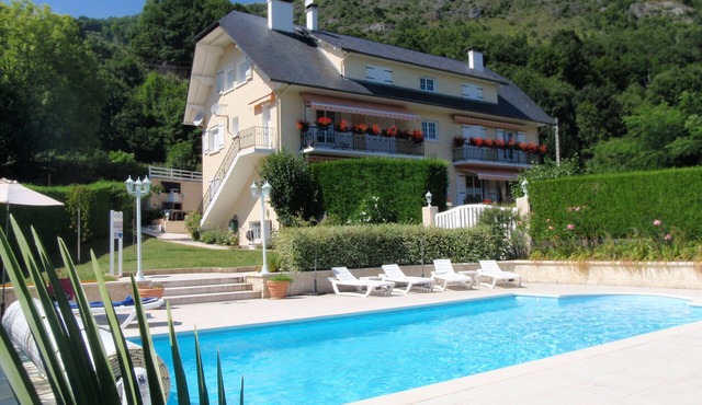 charming villa in Ayzac ost