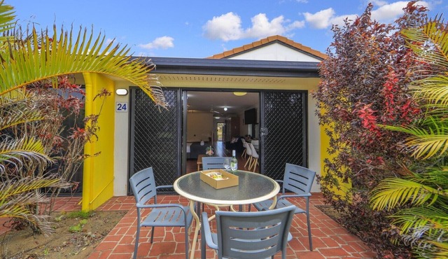 Charming villa located in heart of the Coral Cove Golf Resort