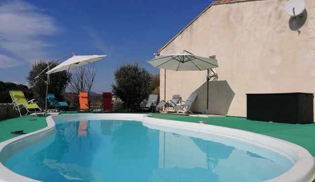 Charming villa on the edge of the vineyards