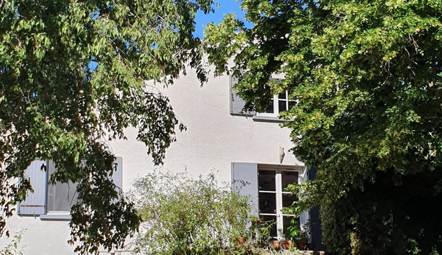 Charming villa on the heights of Nîmes