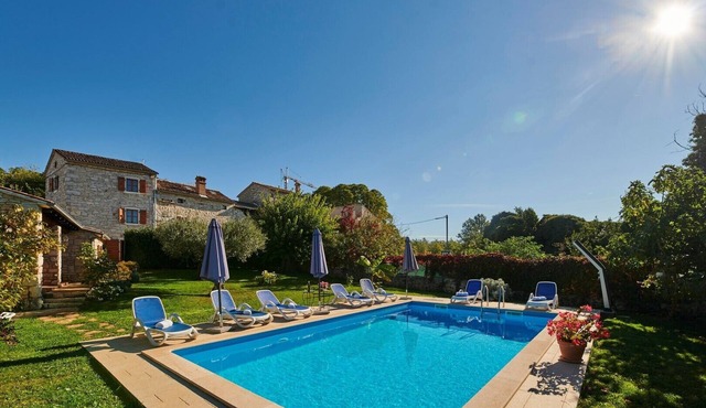 Charming villa Tamaris with pool