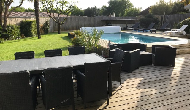 Charming villa with private pool Lege Cap Ferret near the beach nearby. Lacanau