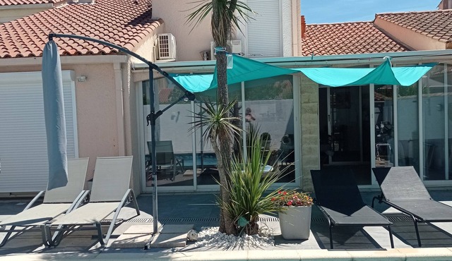 Charming villa with garden and pool – sunny holidays guaranteed!