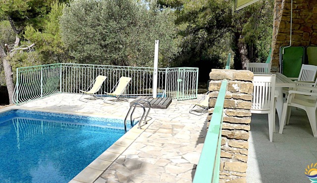 Charming villa with private pool and summer kitchen ♥ Near Calanques
