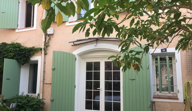 Charming village house, quiet location!
