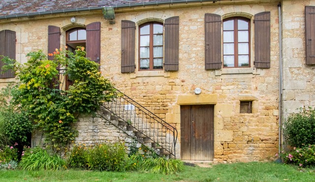 Charming village house near Villefranche du Périgord, pets allowed, internet included