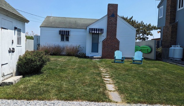 Charming waterfront cottage in Indiantown Old Saybrook