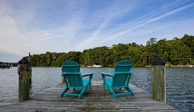 Charming Waterfront Getaway with Private Dock