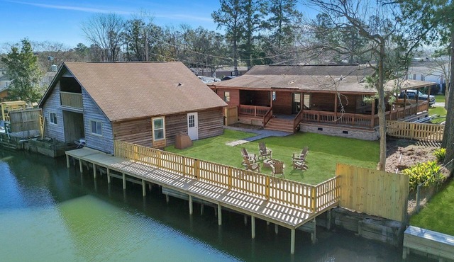 Charming Waterfront Home w/Lake Access - Pet Friendly