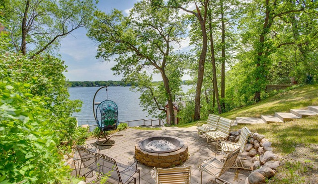 Charming Waterfront Cottage w/ Private Dock!