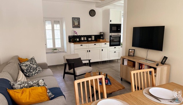 Charming welcoming village house - 5 guests