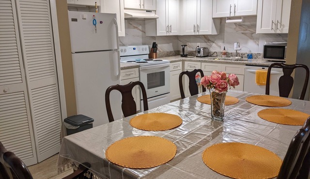 Charming Winter Park 3 Bedroom Villa with Pool