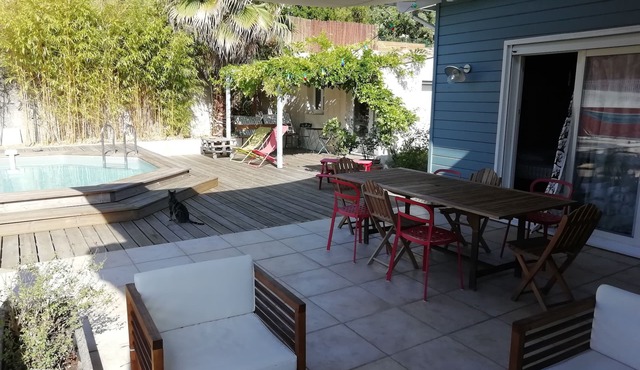 Charming wooden house in Sommières (pool)