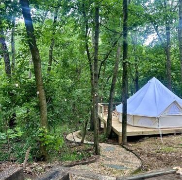 Charming Woodland Glamping Tents with Fire Pit and Elevated Decks near Gentry, West Virginia