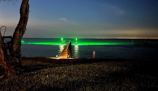 Charming3 Bedroom on Baffin Bay where legends of the speckled trout come to life