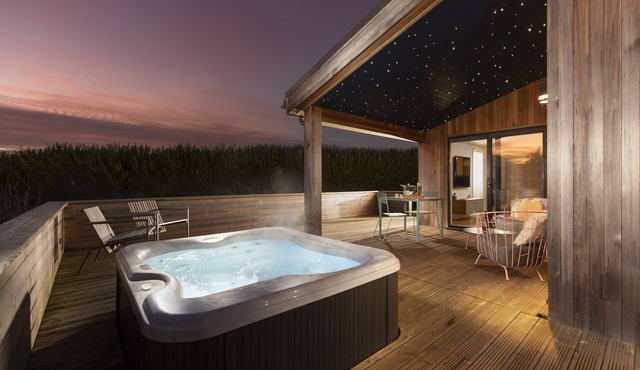 Charterhouse, Strawberryfield Park - a lodge that sleeps 2 guests in 1 bedroom