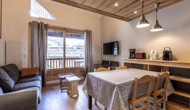 CHAS5 - Superbe appartement, centre ville proche pistes et commerces.