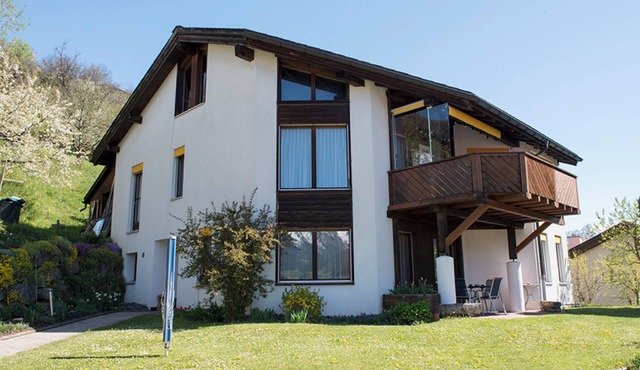 Chasa Bainvgnü, (Scuol). by Interhome