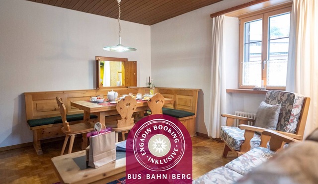 Chasa Bügliet: Holiday flat in the village center of Sent