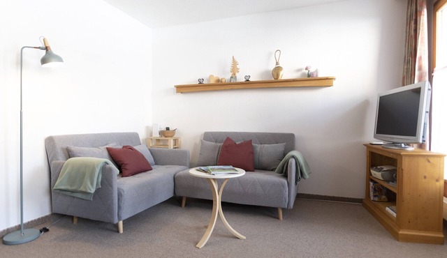 Chasa Grusaida: Charming, cosy 2-room flat with balcony near the golf course