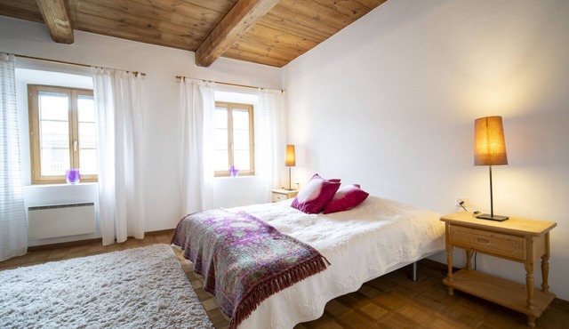 Chasa Scaletta: Large maisonette with lots of charm in the centre of Sent