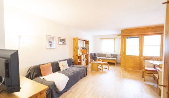 Chasa Trais Fluors: Cozy 2.5-room apartment in Ardez