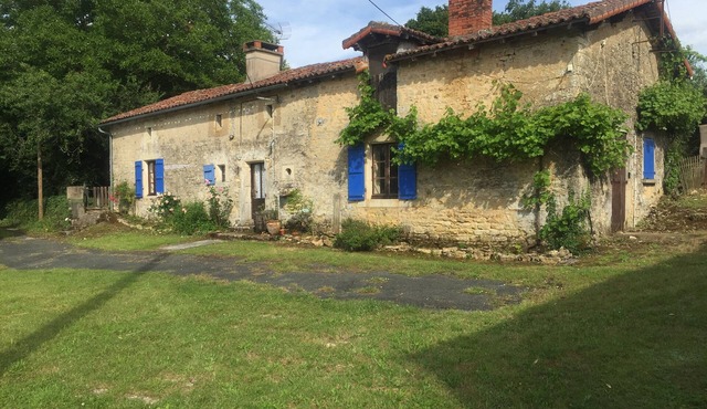 Chatain - Cottage - Sleeps 5 - Pool - Garden