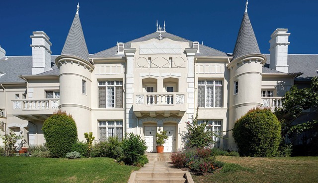 Chateau Beachwood