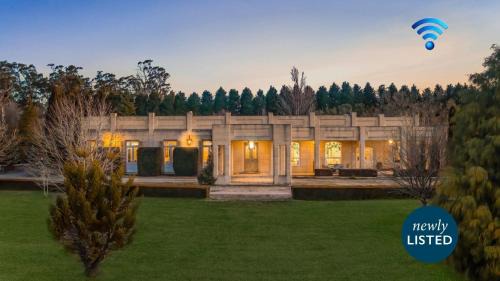 Chateau Bowral - Luxury Southern Highlands Estate