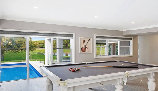 CHATEAU CALIZA - THE VINTAGE HOLIDAY HOUSES