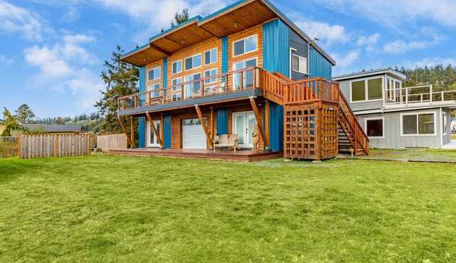 Chateau Coho by AvantStay | Easy Beach Access