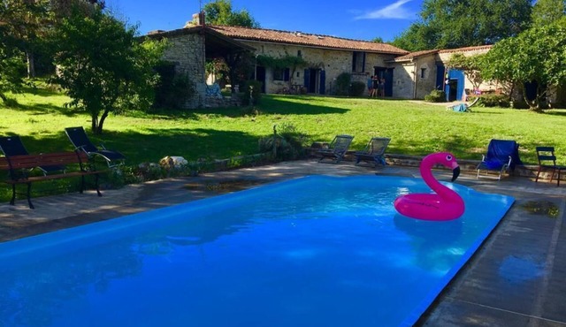 Chateau/Country House