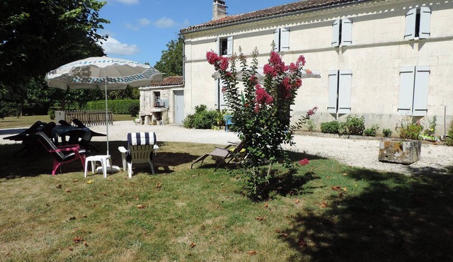 Chateau/Country House