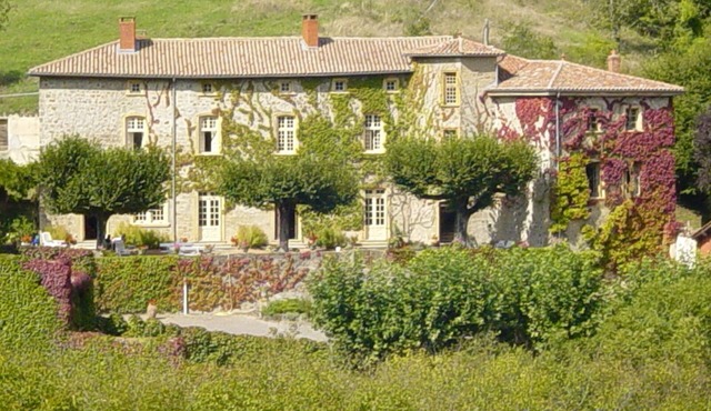 Château de Charfetain, near Lyon in the heart of nature