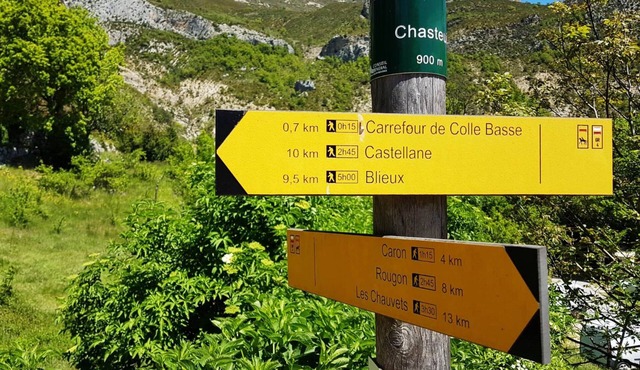 Château de Chasteuil: Serene Verdon Retreat for 2–9 pers. with Stunning Views