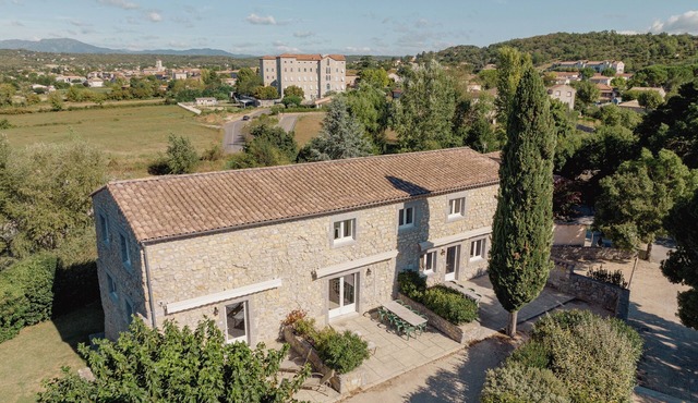 Château de Chaussy - Self-catering village - 5 mins walk from the center of Ruoms