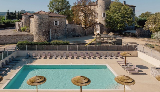 Château de Chaussy - Village de Gîtes - 5 mins walk from the center of Ruoms