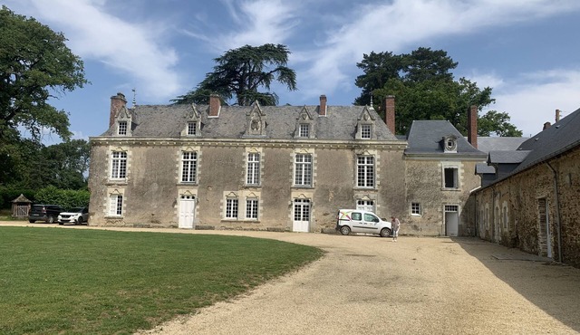 Chateau de Famille - 30 Personnes