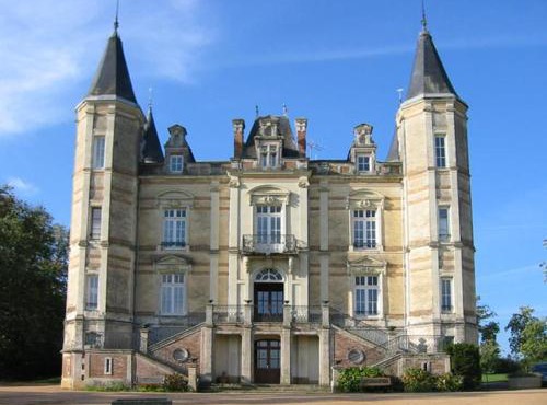 Chateau De La Moriniere