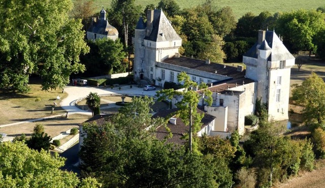 Chateau de Mornay