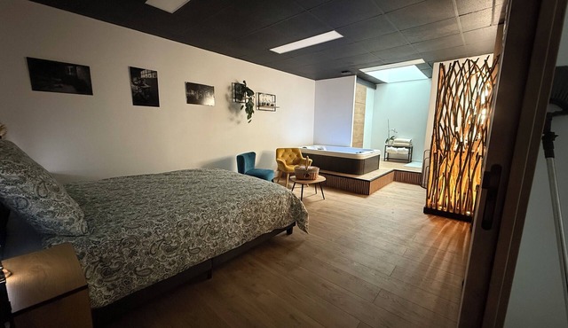 Château de Posset: Loft Anne-Marie, close to the 24 Hours of Le Mans racetrack