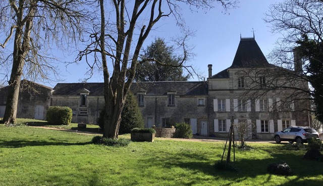 Chateau de Sauge 1607 - Cedar Apartment