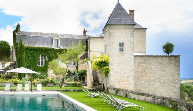 Chateau Des Siecles And Annexe