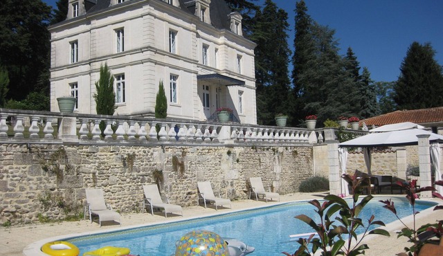 Chateau Du Mas - Classic, Elegant, Beautiful