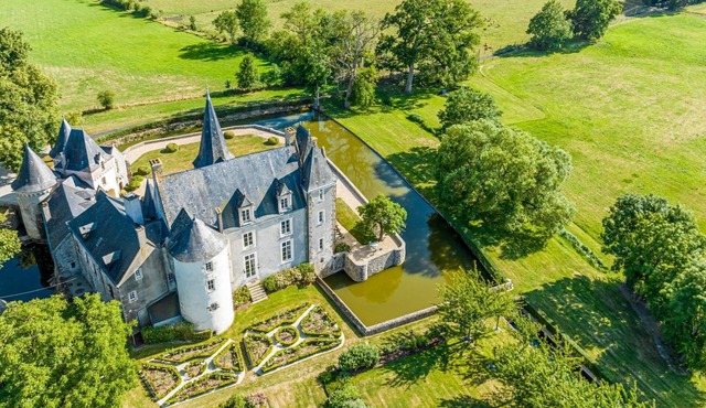 Chateau Du Patrimoine