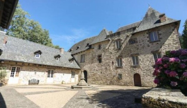 Chateau for rent