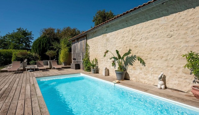 Chateau Art De Vivre
