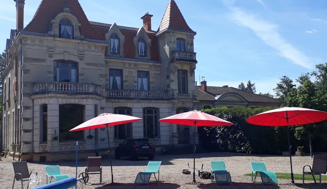 Château Glamor "French and British touch