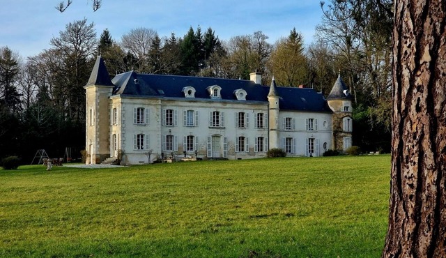Chateau in the heart of the Perche with large wooded park 4km from Mortagne-au-Perche